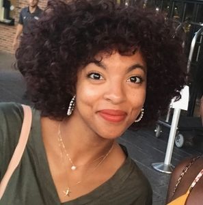 Meet your Posher, Brie